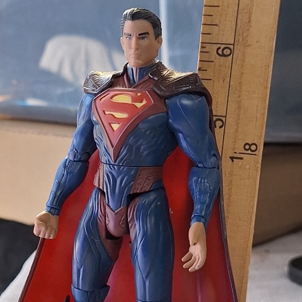 DC Comics Unlimitted Injustice Gods Among Us Action Figure Collectibe Superman - Picture 10 of 11